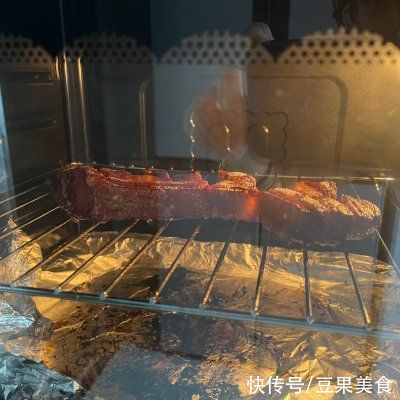 补充蛋白质|烤箱美食第二弹——脆皮五花肉