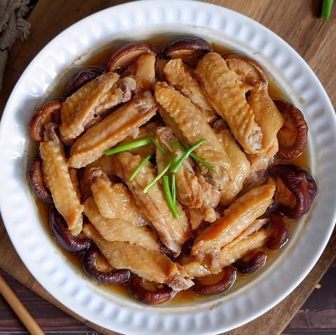 香菇|秋天，多吃这4道蒸菜，开胃又下饭，做法超简单，蒸一蒸就上桌