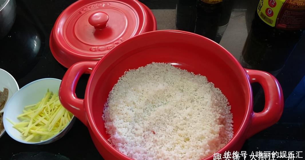 不错|熬白粥时,锅里只加水就不错了!大厨教你这3招,米粥黏稠又好喝