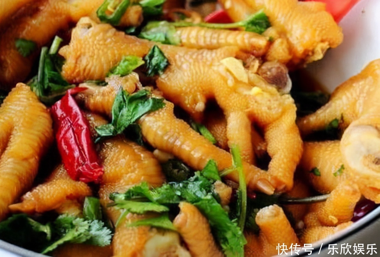 排毒|女性過了四十歲,常吃三種美食,美容護(hù)膚,排毒消脂,好處多多