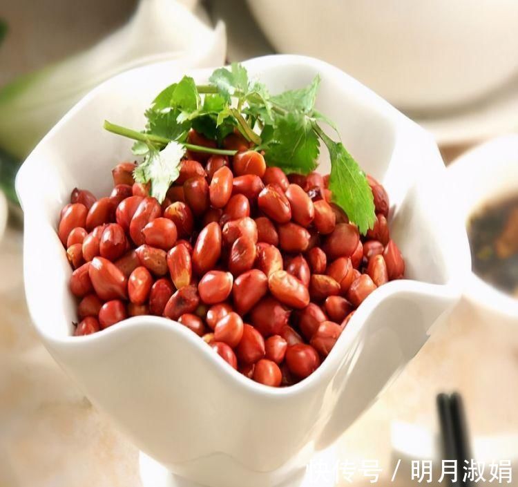 养肝护肝|女性担心老太快,不妨多吃3种食物,补血养颜、滋补身体!