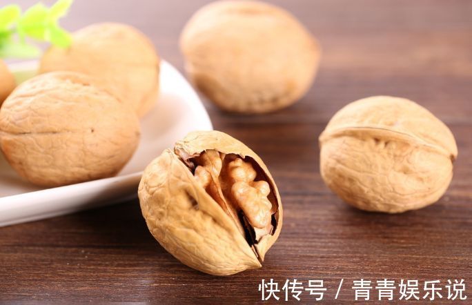 肝肾|核桃和此物一起煮，养血抗衰，滋补肝肾，皱纹消失了，睡眠也好了