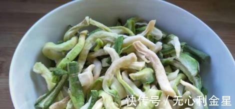 这种菜的维生素是梨的8倍,却只要6毛一斤,特别适合冬天吃!