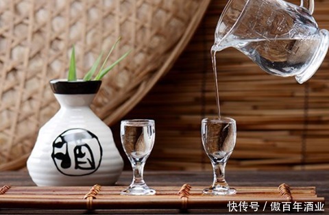 劝君|喝白酒和好处及危害?劝君少喝酒,喝好酒!