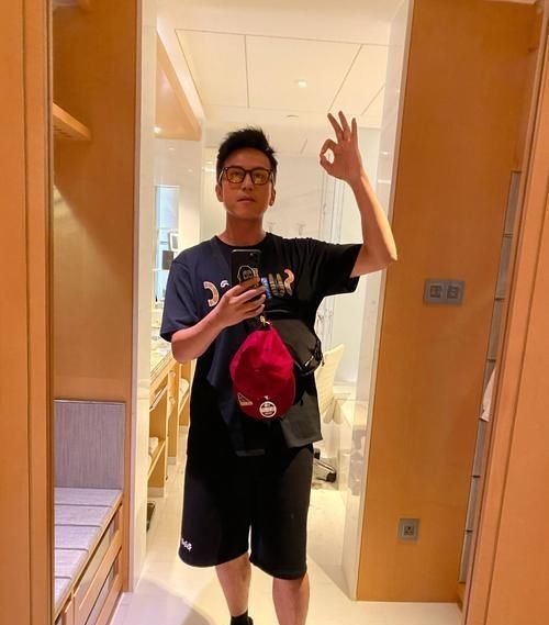 t邓超发文想与陈赫鹿晗绝交，转发量成近期最高，原来网友都盼着这天