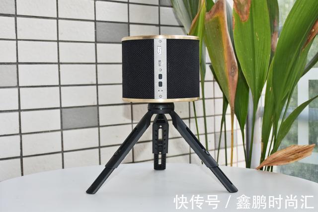 人声|3D音效，震撼低音，艾特铭客A90灯光桌面音箱首发开箱