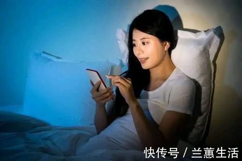 雌激素|雌激素充足的女性，通常有3个特点，想留住雌激素，3个习惯尽早改