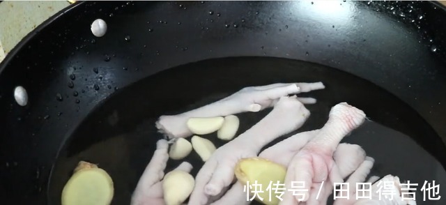 柠檬片|鸡爪好有诀窍，关键取骨头很重，教你三十秒一个，简单食用又快速！