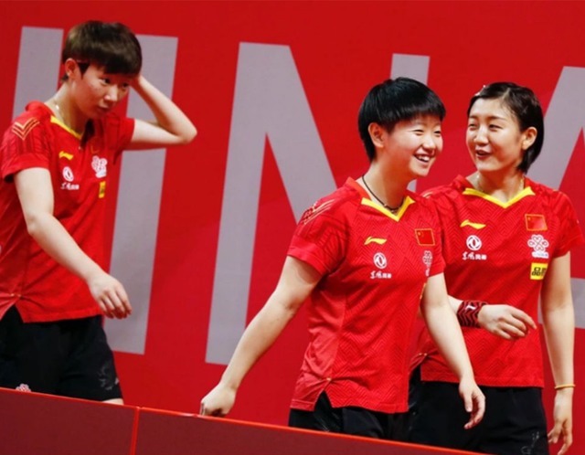 国乒|没有陈梦!没有王曼昱!国乒中孙颖莎独揽荣誉,这一年的付出值得