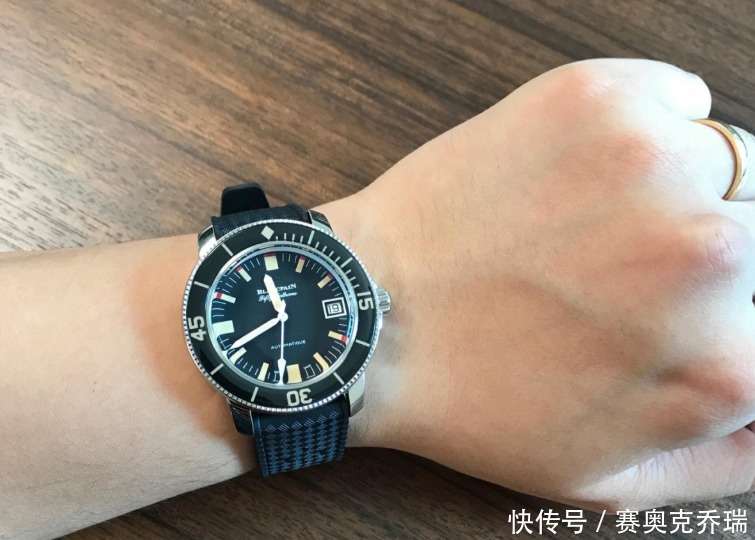 颜值|宝珀颜值最漂亮的三款五十噚潜水表，每一款都比绿水鬼香
