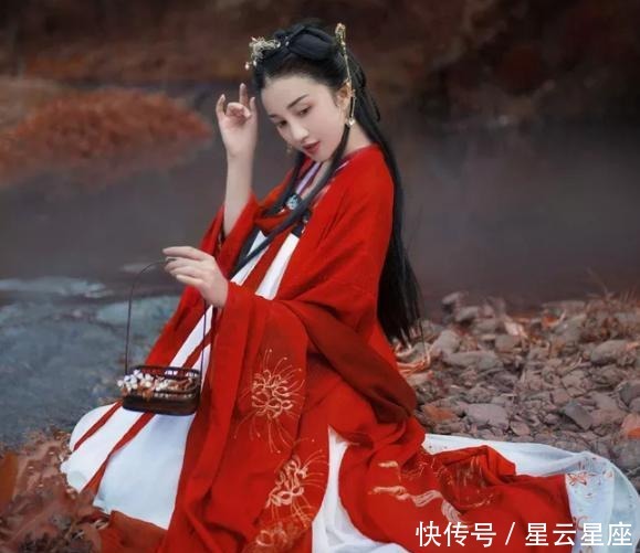 穿到|穿书文慕娇穿到了一本书中,成了一个有着显赫身世的草包女配!