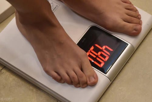 力量训练|减肥,不搞清楚这4个知识点,你很难真正瘦下来!