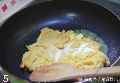 面包|不用烤箱就能做的红薯面包,松软香甜,简单快捷,学会再也不用买