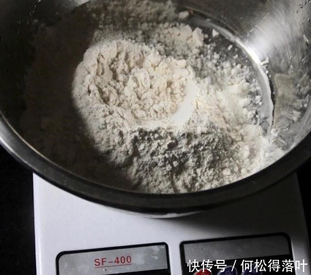 甜饼的制作方法虽然很简单,但是它承载着童年的记忆