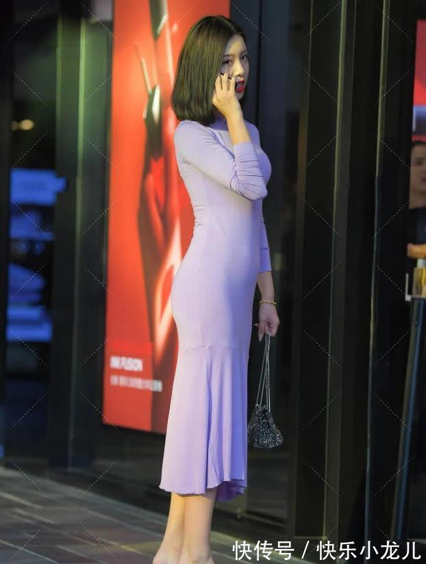 气质 紫色针织连衣裙,时尚大气不失优雅气质,尽显十足少女范