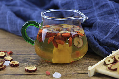 睡眠|喝红枣枸杞水最佳时间，改善睡眠、提高免疫力