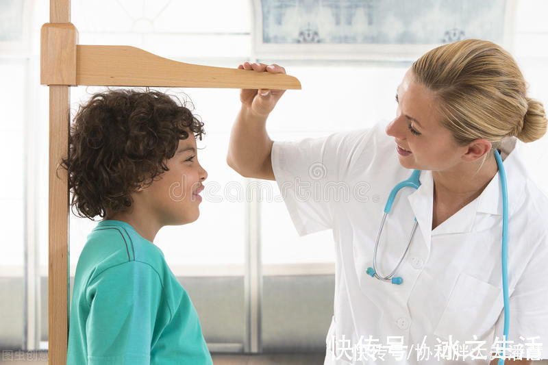范围|辟谣:你的孩子身高是否处在正常范围?学会看这个表,就稳了