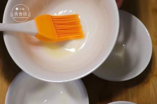 玉米发糕|一碗玉米面，2个鸡蛋，教你粗粮细做，暄软香甜，比馒头简单好吃