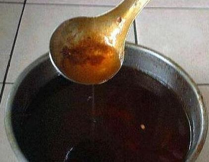 厨房里的1种垃圾别扔,养花盆里掺一点,枝叶茂盛开花艳