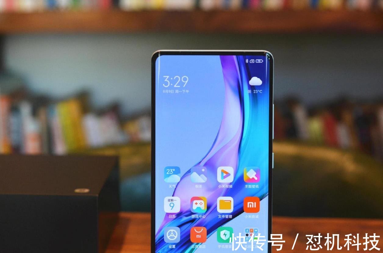 e20|为何大家买了5G手机,到手第一件事却是关5G?原因在这!