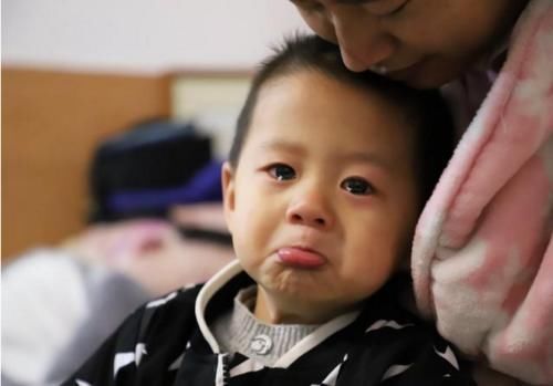 幼儿园|二胎“随母姓”才公平?等孩子上幼儿园以后,问题就会逐渐显现