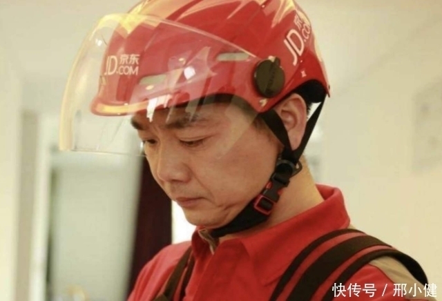 快递|拼多多日益强大，已让阿里不得不出手，如今已不是淘宝独大！