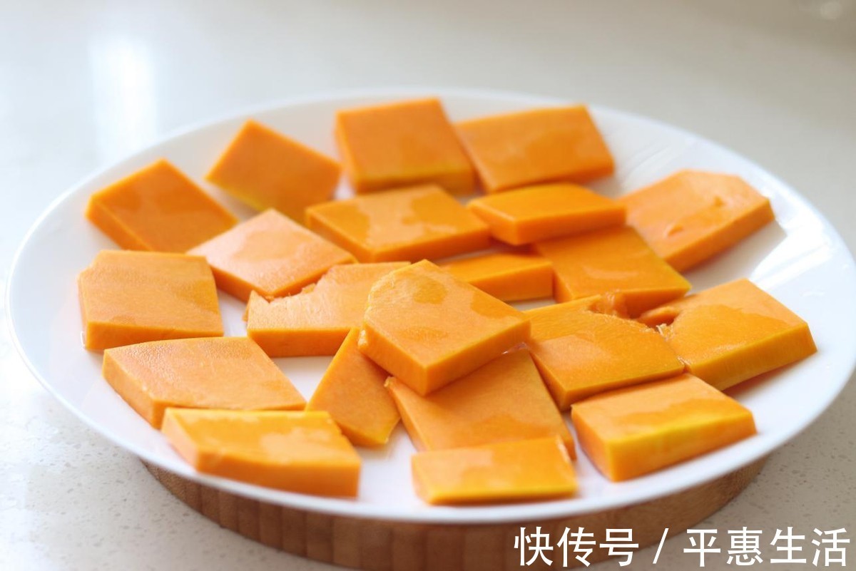 南瓜|用南瓜来做饮品，连牛奶的味道都变得更加清甜，入口香醇