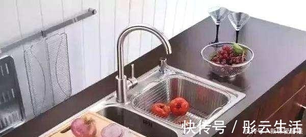 油烟|厨房里不要再装这两种东西了,我家当初没听劝,入住才知道懊悔