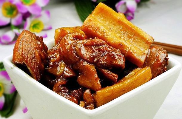 春天多给孩子吃藕,长高健脑成绩好,补充维生素,身体素质好