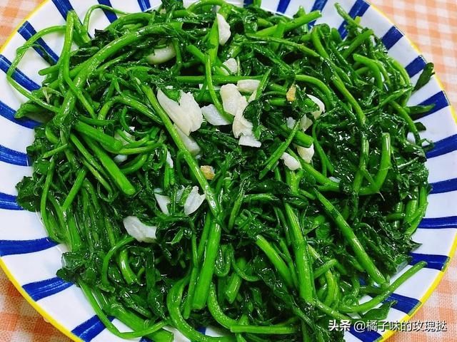 清炒西洋菜|美食家常菜推荐：麻辣鸡尖，凉拌秋葵，清炒西洋菜，做法特别简单