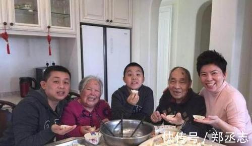国家队|乒乓球女皇邓亚萍:从奥运冠军到倾家荡产,婚后还遭第三者插足