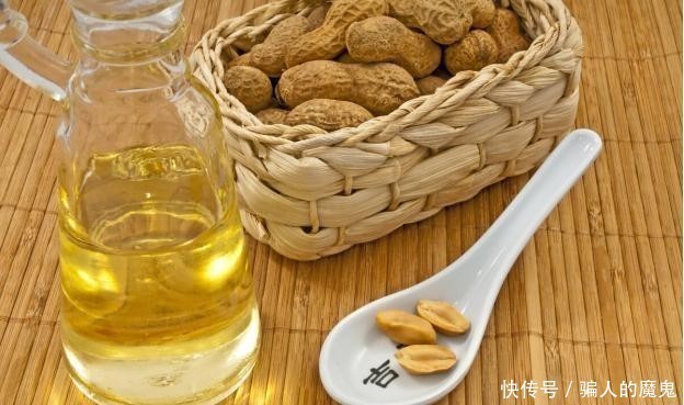 提醒|65岁女子血脂降而复升,提醒,稳定血脂,要坚持3事,少吃3物