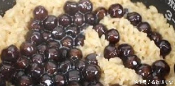 米香还|又一“黑暗网红美食”现世?你试过“珍珠奶茶”煮饭吗?那么问题来了