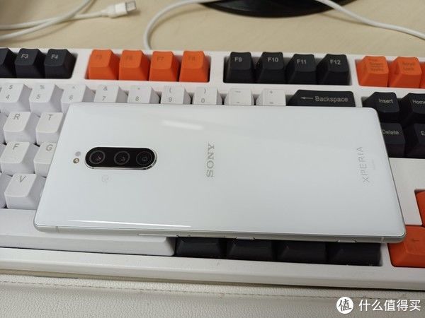 sony|LG倒下了，索尼能否接起洋垃圾大旗？ xperia 1上手体验