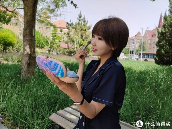 美妆蛋|巧本多功能美妆盒，让你彻底摆脱卡粉不服帖