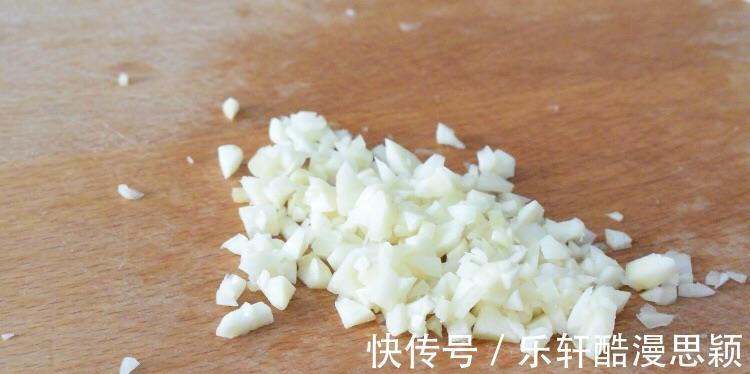 排骨|经典味道蜜汁肋排,简单易做好上手,Q弹滑口肉质饱满