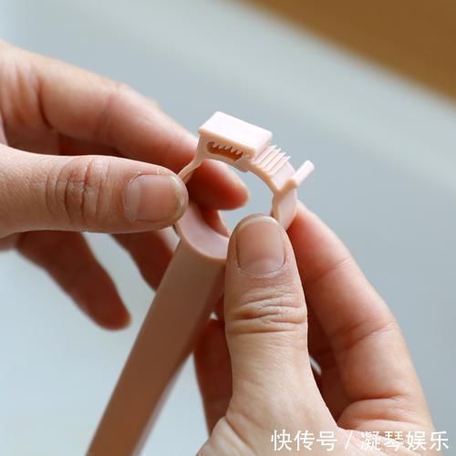 储物架|别往厨房里塞一堆“塑料袋”,学学聪明人怎么做,干净实用又省钱