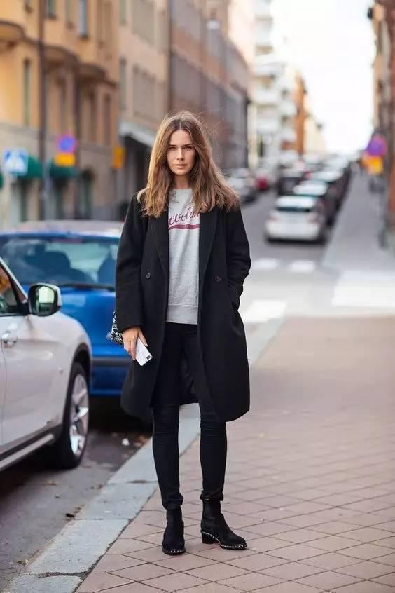 这三款平底鞋配大衣，经典又时髦，绝对是气场十足！