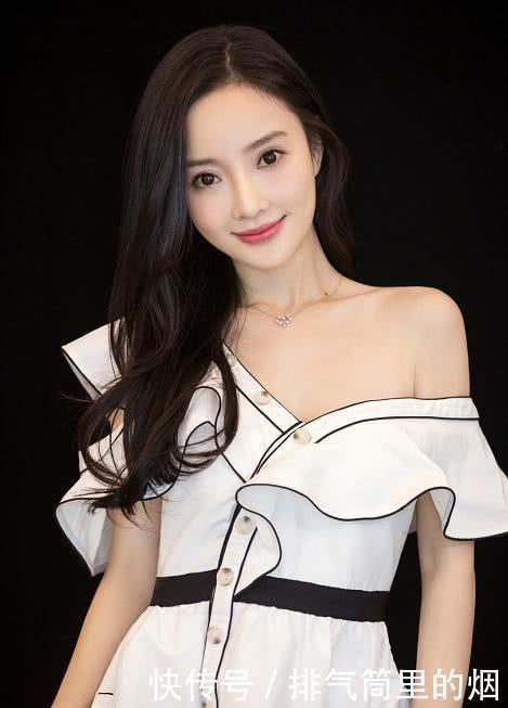 女人|女人脸型分5种,鹅蛋脸是完美脸,最后一个很影响颜值,你是哪种