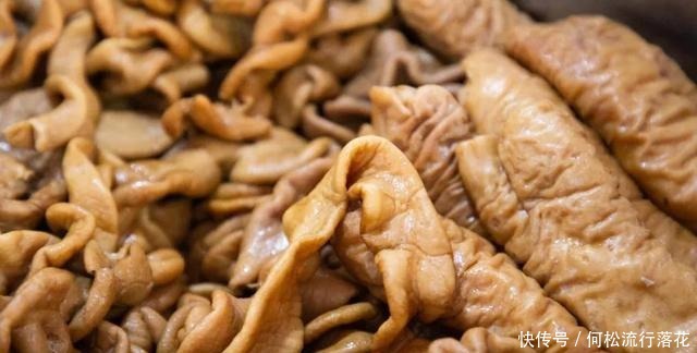 谢记|105元一斤的谢记大肠开了35年,每天卤200多斤不够卖