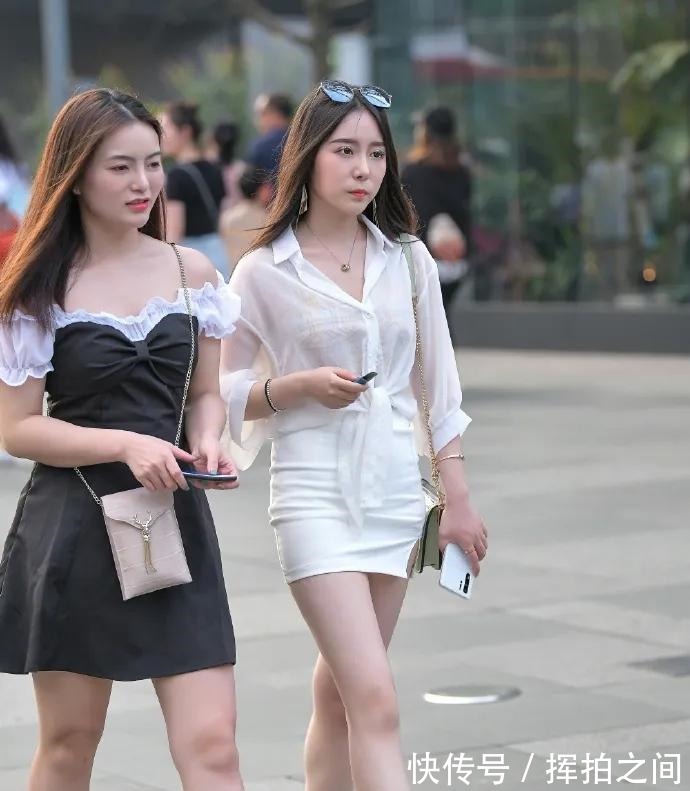 衬衣 怎样穿出魅力十足的效果可以衬衣配半身裙,温柔时尚又青春!