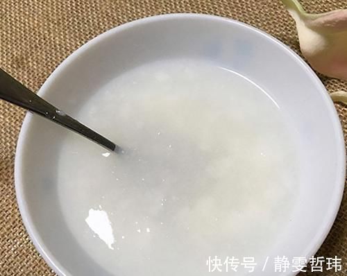 蜂蜜|孩子三岁以前,最好别让他碰这8种辅食,容易引起积食或发育不良
