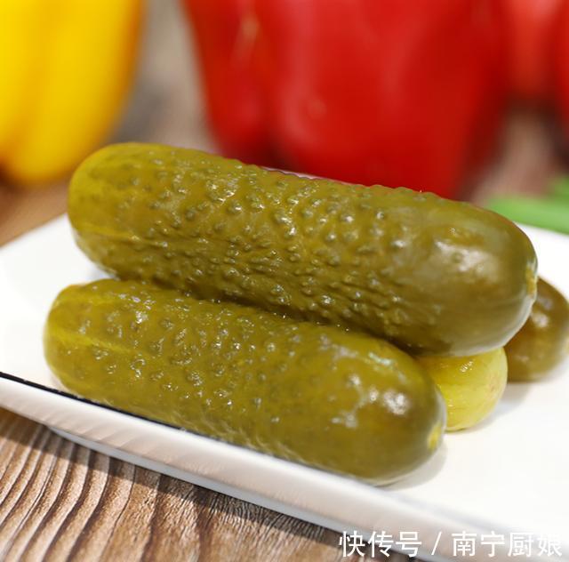 老酒鬼们公认的“4大下酒菜”,一小碟就能喝到天亮,不醉不归