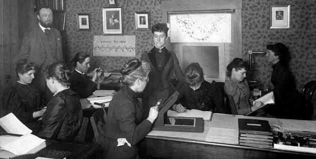 揭开宇宙重要奥秘的“变星狂魔”