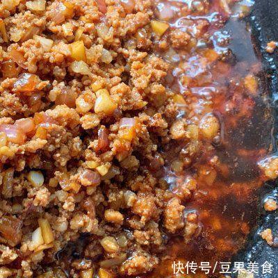 小面|这重庆人的早餐：杂酱面连吃3天了！明天还想吃