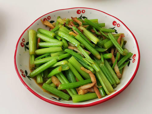 年后不再吃剩菜，4道家常菜简单又营养，比吃大鱼大肉舒服