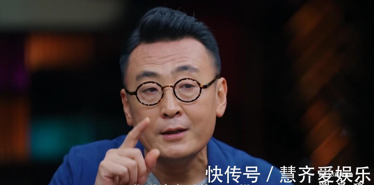 脱口秀|豆瓣9.2分，五星好评满屏飘，这档顶级脱口秀综艺凭什么这么横