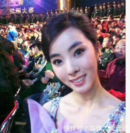 欢乐英雄|主持人大赛李思思惜败张蕾,事业略胜一筹,多次参加春晚证明实力