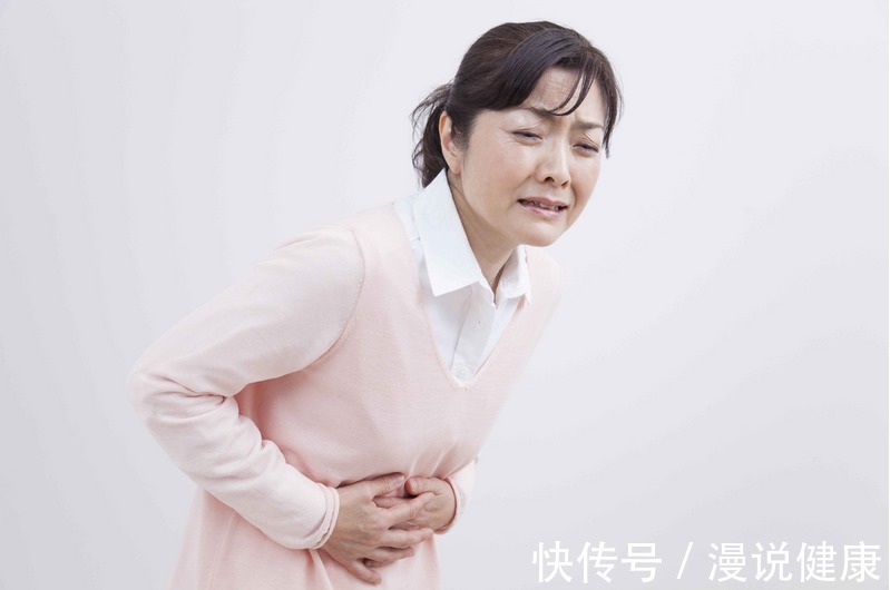 心脏病|总感觉烧心,是心脏病了?医生警告:别混淆,或是这器官暗示你