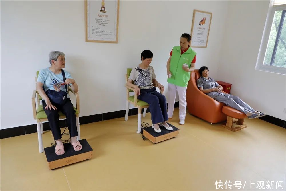 群体科|全区首家！这个专为金山老年人设计的“健身养生房”开放啦